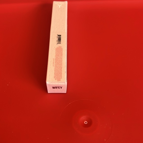 Jeffree Star 💫 Supreme gloss, Wifey - Picture 3 of 3